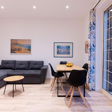 Sarale Apartments Palermo Exterior photo